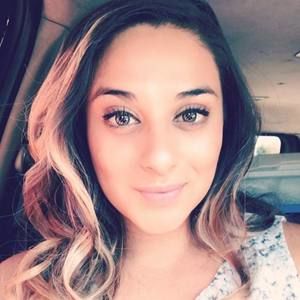 Meet your Posher, Deanna